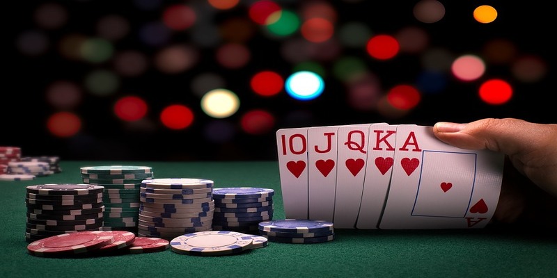 Kinh nghiệm đặt cược Poker trực tuyến